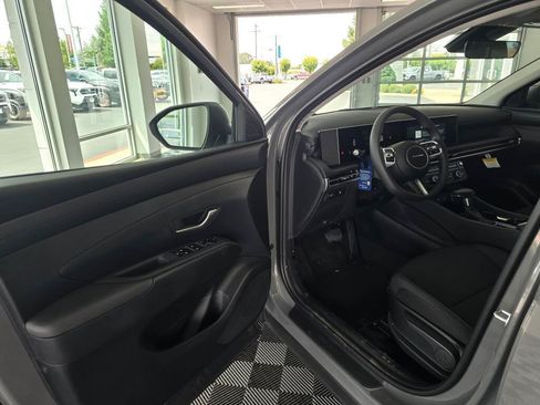 New 2026 Hyundai Tucson SE AWD/4WD image 30