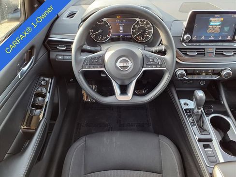 Used 2023 Nissan Altima 2.5 SV image 13