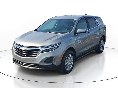Certified 2023 Chevrolet Equinox LT w/ Driver Convenience Package AWD/4WD image 2