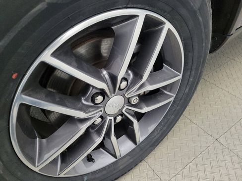 Used 2018 Jeep Grand Cherokee Limited image 31