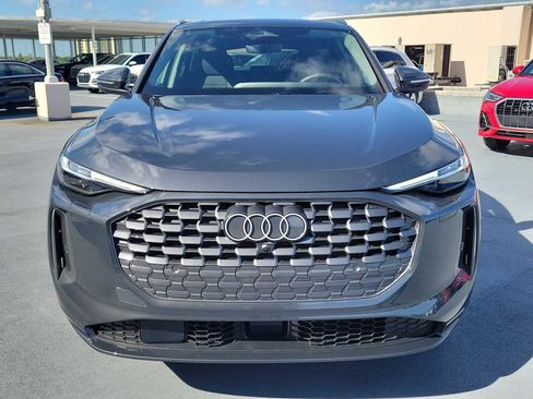 Certified 2025 Audi Q5 Premium Plus w/ Premium Plus AWD/4WD image 9