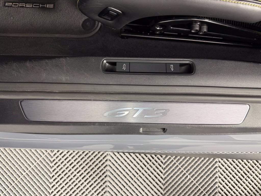 Certified 2023 Porsche 911 GT3 RWD image 21