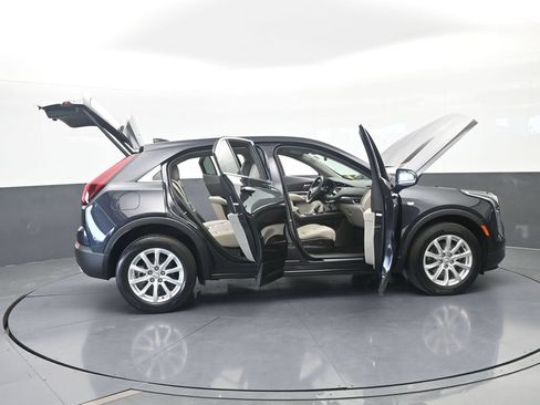 Used 2023 Cadillac XT4 Luxury FWD image 72