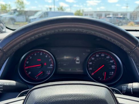 Used 2023 Toyota Camry XSE image 17