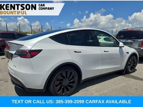 Used 2022 Tesla Model Y Performance AWD/4WD image 3