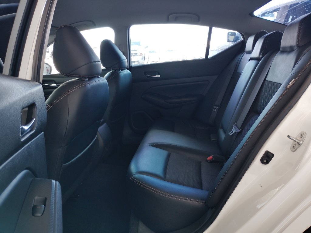 Used 2020 Nissan Altima 2.5 SR FWD image 19