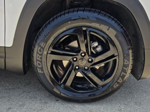 Used 2020 GMC Terrain SLT FWD image 17