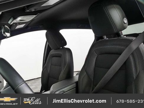 Certified 2026 Chevrolet Equinox EV LT w/ Comfort Package FWD image 5