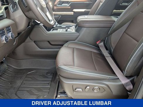 New 2025 GMC Sierra 3500 Denali w/ Denali Reserve Package image 14