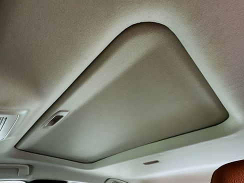 Used 2024 MAZDA MAZDA3 s image 25