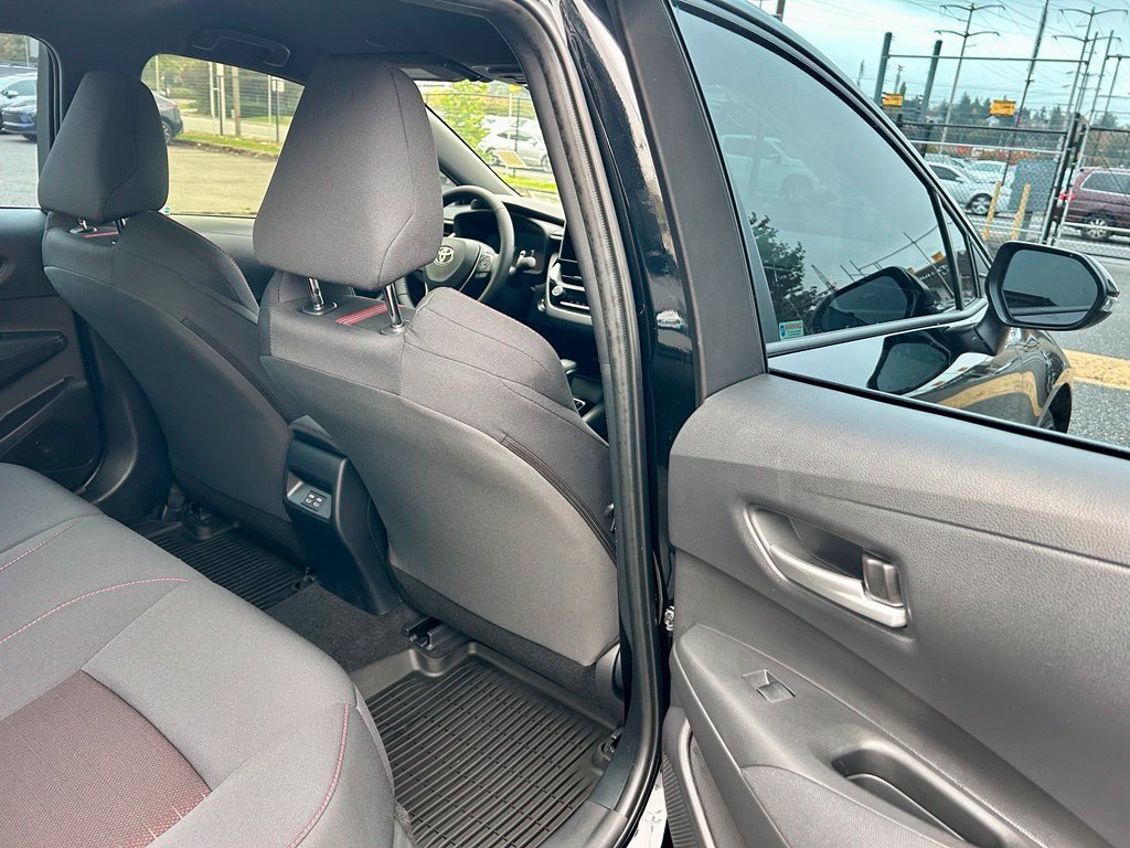 Certified 2026 Toyota Corolla SE w/ SE Package FWD image 13