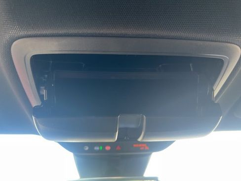 New 2026 Buick Enclave Preferred w/ Power Package image 32