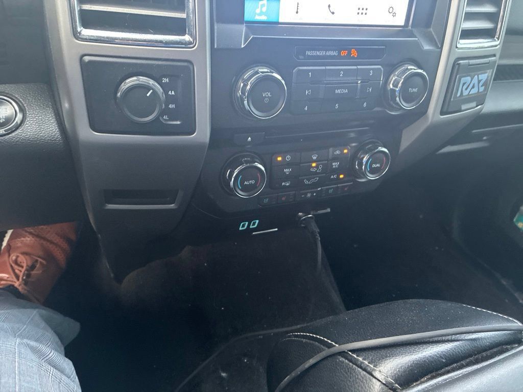 Used 2016 Ford F150 Lariat AWD/4WD image 16