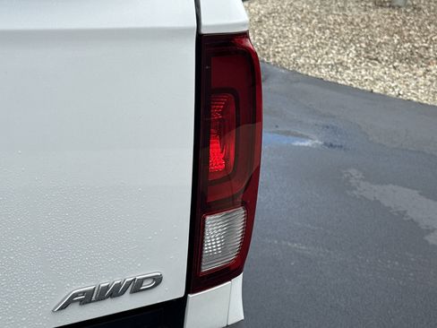 Certified 2023 Honda Ridgeline RTL image 16