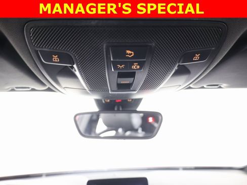 Used 2019 Mercedes-Benz GLA 250 4MATIC image 33