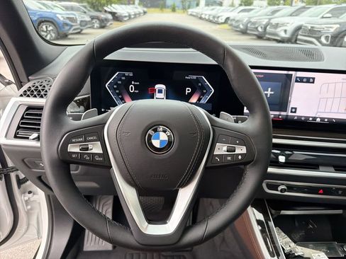 Used 2024 BMW X5 xDrive40i w/ Premium Package AWD/4WD image 24