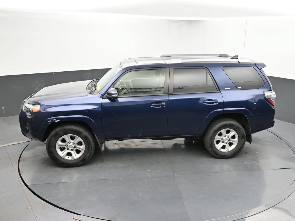 Used 2018 Toyota 4Runner SR5 Premium AWD/4WD image 30