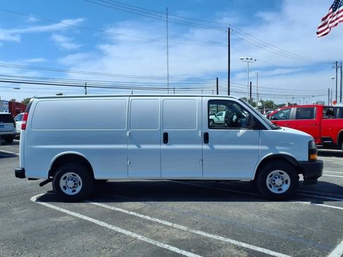 New 2024 Chevrolet Express 2500 Extended w/ Driver Convenience Package image 3