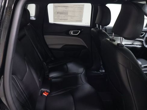 New 2026 Jeep Compass Limited AWD/4WD image 16
