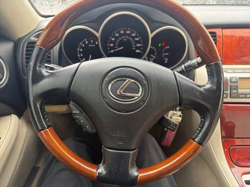 Used 2007 Lexus SC 430 Convertible RWD image 7