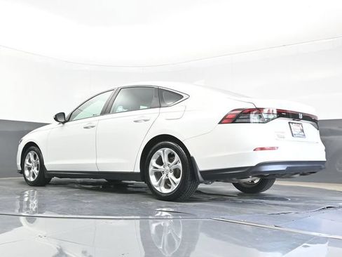 Used 2023 Honda Accord LX image 21