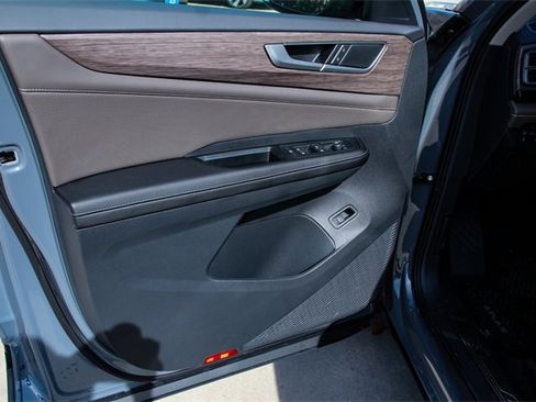 New 2026 Volkswagen Atlas SEL image 12