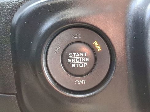 Certified 2020 Jeep Wrangler Unlimited Sport S image 27