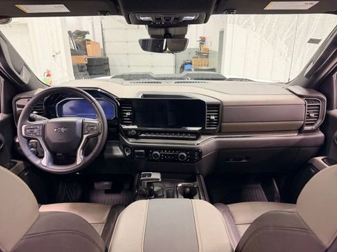 Certified 2023 Chevrolet Silverado 1500 ZR2 w/ ZR2 Bison Edition image 21