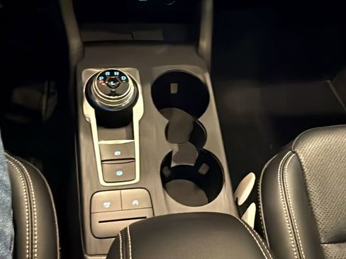 Used 2021 Ford Escape SEL image 29