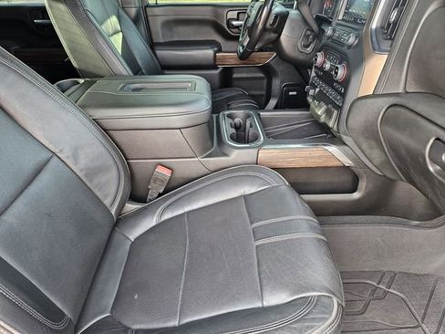 Used 2022 Chevrolet Silverado 3500 High Country image 15