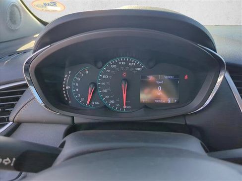Used 2020 Chevrolet Trax LS w/ Tint and Cruise Package AWD/4WD image 17