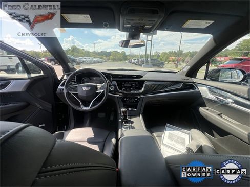 Certified 2025 Cadillac XT6 Premium Luxury image 20