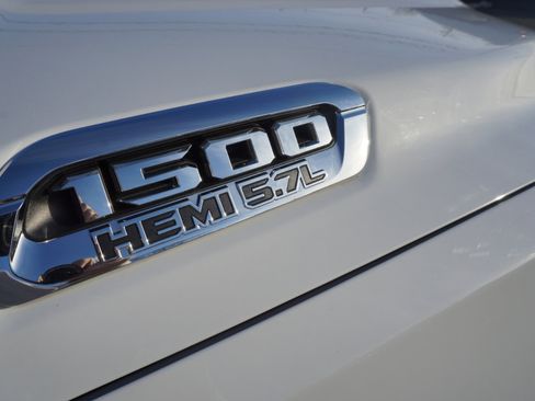 Used 2019 RAM 1500 Big Horn image 4