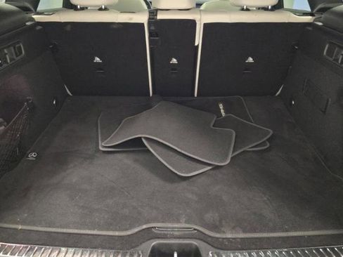 Used 2024 Mercedes-Benz GLC 300 4MATIC w/ AMG Line image 14