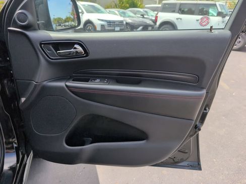 Used 2025 Dodge Durango GT AWD/4WD image 33