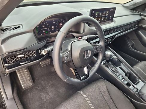 Used 2024 Honda Accord Sport image 15