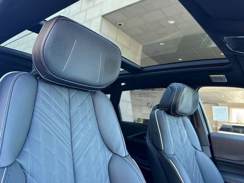 New 2026 Cadillac Lyriq V w/ Exterior Carbon Fiber Package image 16