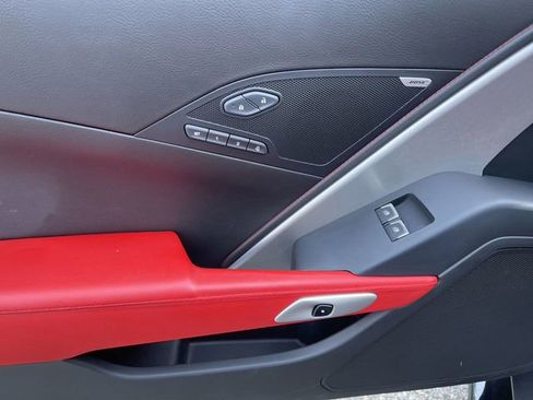 Used 2016 Chevrolet Corvette Stingray Convertible w/ 2LT Preferred Equipment Group RWD image 21