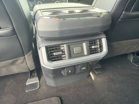 Used 2023 Ford F150 Lariat AWD/4WD image 34