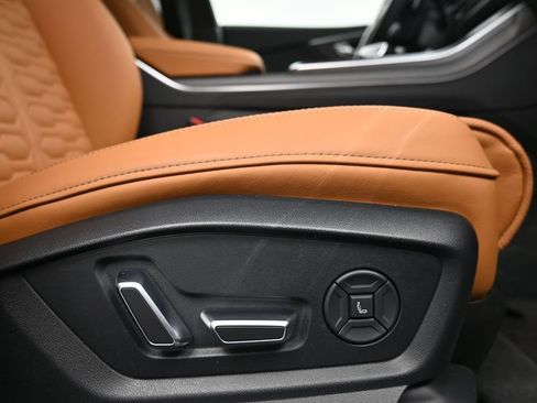 Used 2025 Audi RS Q8 performance AWD/4WD image 14