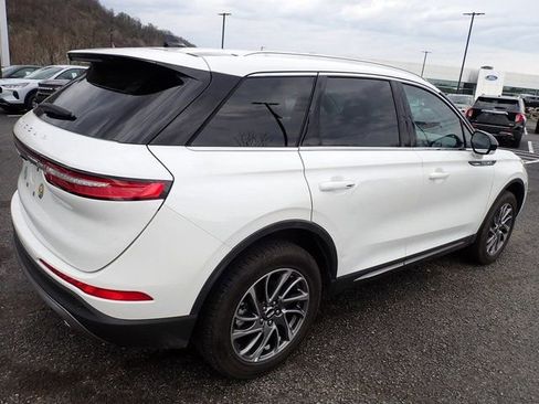 Used 2022 Lincoln Corsair AWD w/ Equipment Group 101A image 6