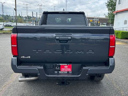 Certified 2025 Toyota Tacoma SR5 AWD/4WD image 6