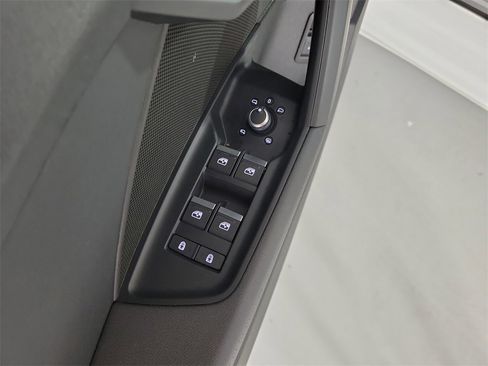 Used 2023 Audi A3 2.0T Premium image 18
