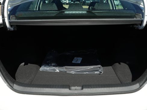 New 2026 Honda Accord LX image 8