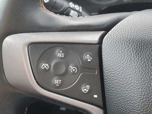 Used 2023 GMC Terrain AT4 image 12