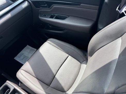 Used 2018 Honda Odyssey Elite image 15