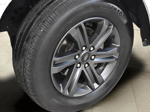 Used 2023 Ford F150 Lariat w/ Equipment Group 502A High image 12