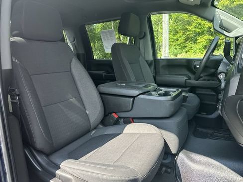 Used 2019 Chevrolet Silverado 1500 Custom Trail Boss w/ Custom Convenience Package AWD/4WD image 26