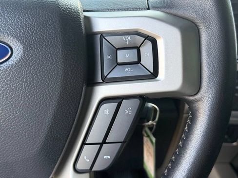 Used 2022 Ford F250 Lariat w/ Lariat Value Package AWD/4WD image 31