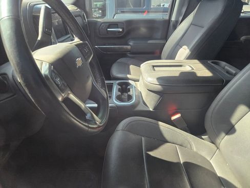 Used 2022 Chevrolet Silverado 2500 LTZ w/ Z71 Chrome Sport Edition AWD/4WD image 4